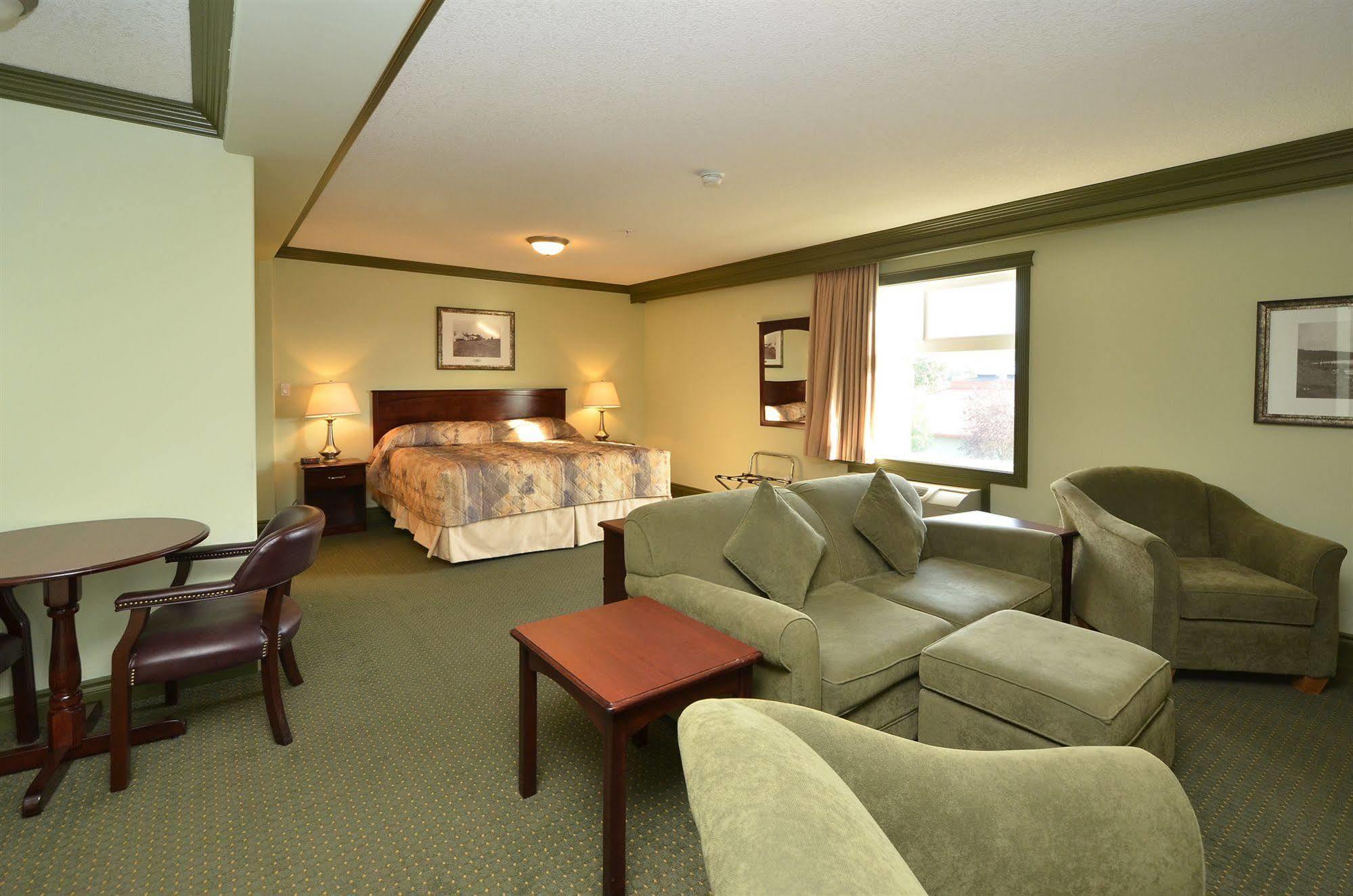 Big Lake Inn Slave Lake ภายนอก รูปภาพ